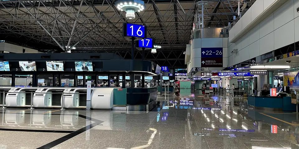 桃園空港の出発ロビー
